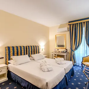 Napoleon Hotell